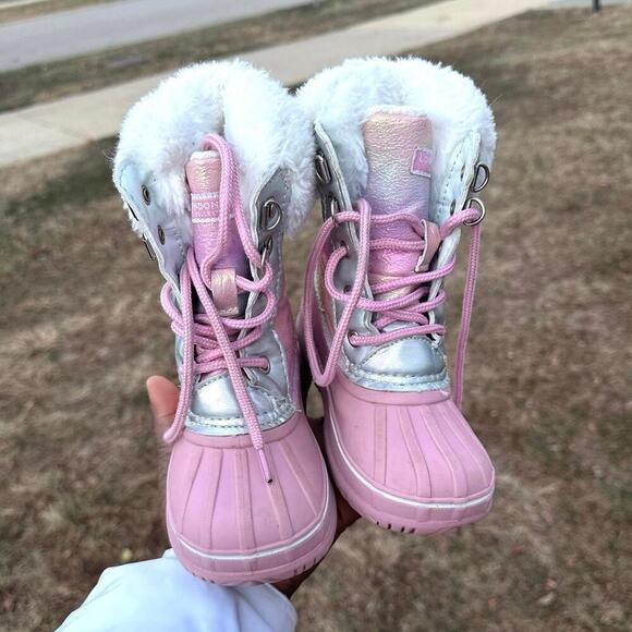 LONDON FOG Girls Bell Court Cold Weather Warm Lined Snow Boots‎ Size 10 - Picture 10 of 11